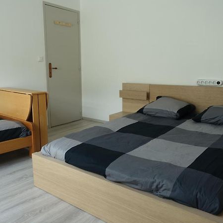 Tout Un 2Eme Etage A 300 Metres De La Mer, Chez L'Habitant ! Фекам Экстерьер фото